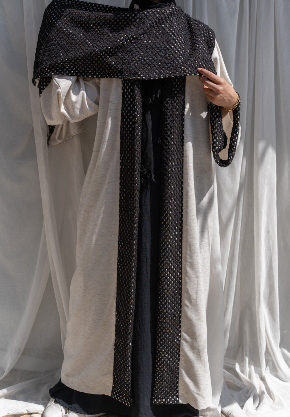 Textured Mesh Abaya