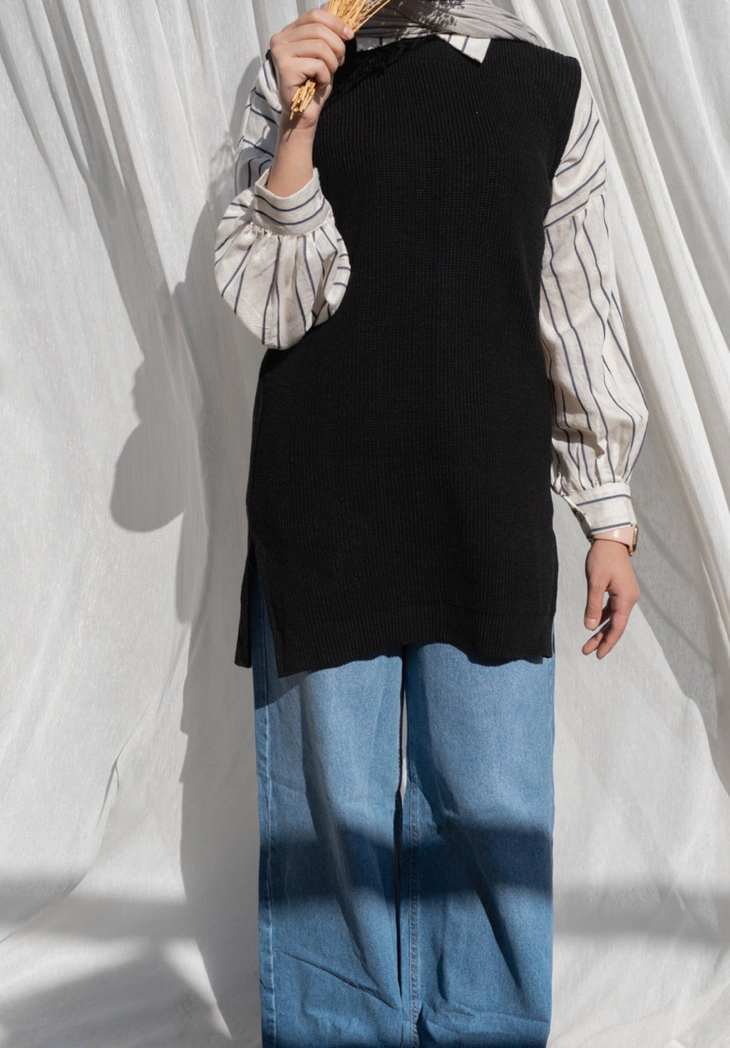 The Sleevless vest