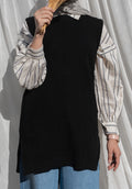 The Sleevless vest