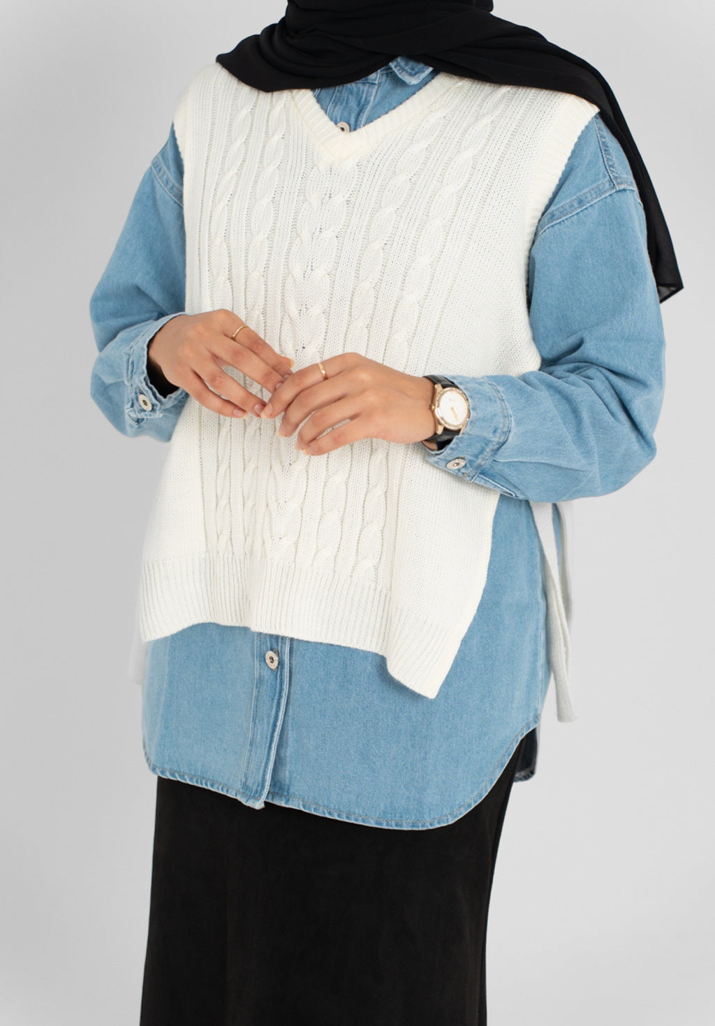 The open classic vest