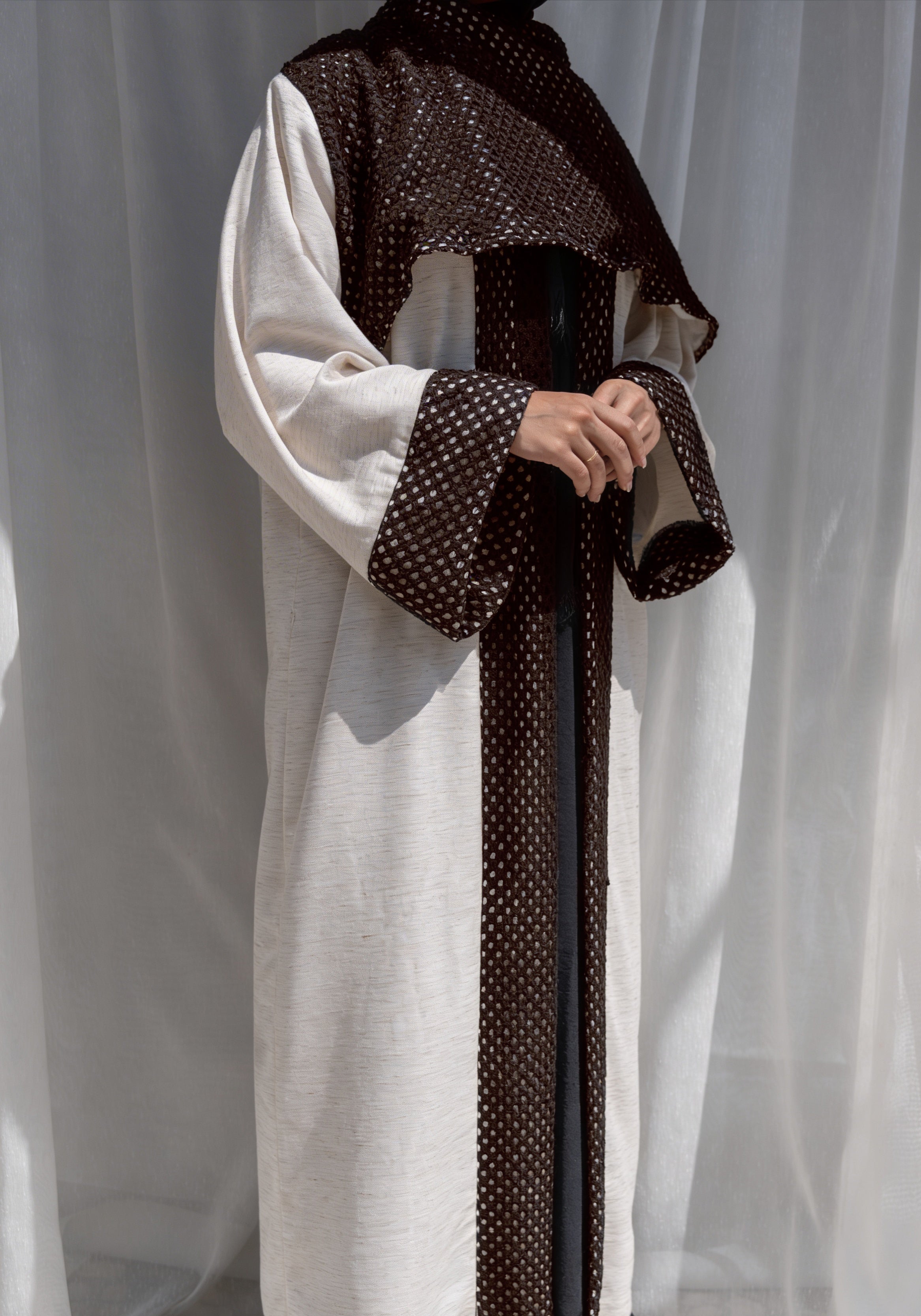 Textured Mesh Abaya